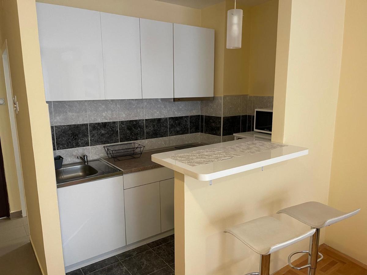 Trident Apartments 2 Nisz Zewnętrze zdjęcie